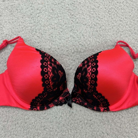 Victoria Secret Other - Victoria Secret Bra 34C Push Up Bra Very Sexy Push-Up